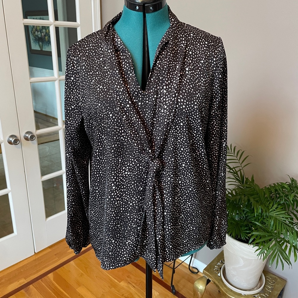 Ann Taylor star blouse size medium